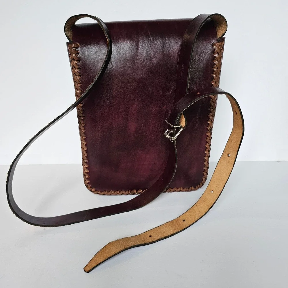 N/A handcrafted leather